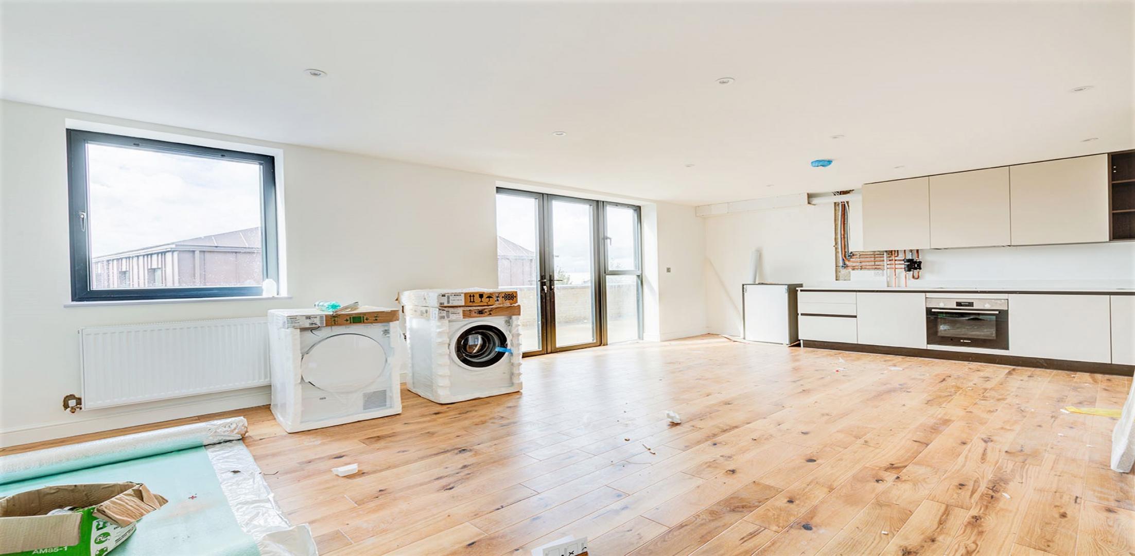 			3 Bedroom, 1 bath, 1 reception Apartment			 Oxgate Farm Works, CRICKLEWOOD